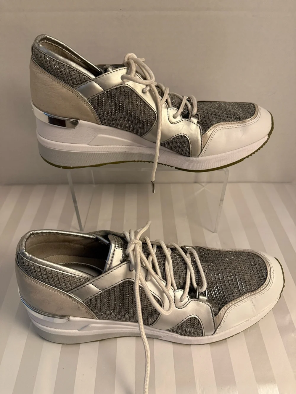 Michael Kors Liv Trainer Metallic Silver & White Sneakers Size 9